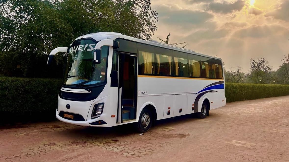 Mini Bus